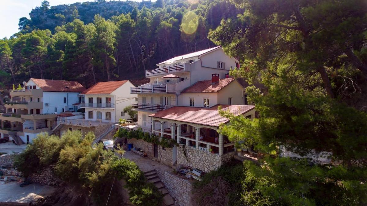 Villa Mateljan Zastrazisce Exterior photo